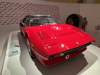 Muzeum Ferrari v Modeně - záběr na exponát